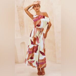 Nino Balcutti Dress New with Tags Size 8 Resort Cruise Vacation One Shoulder